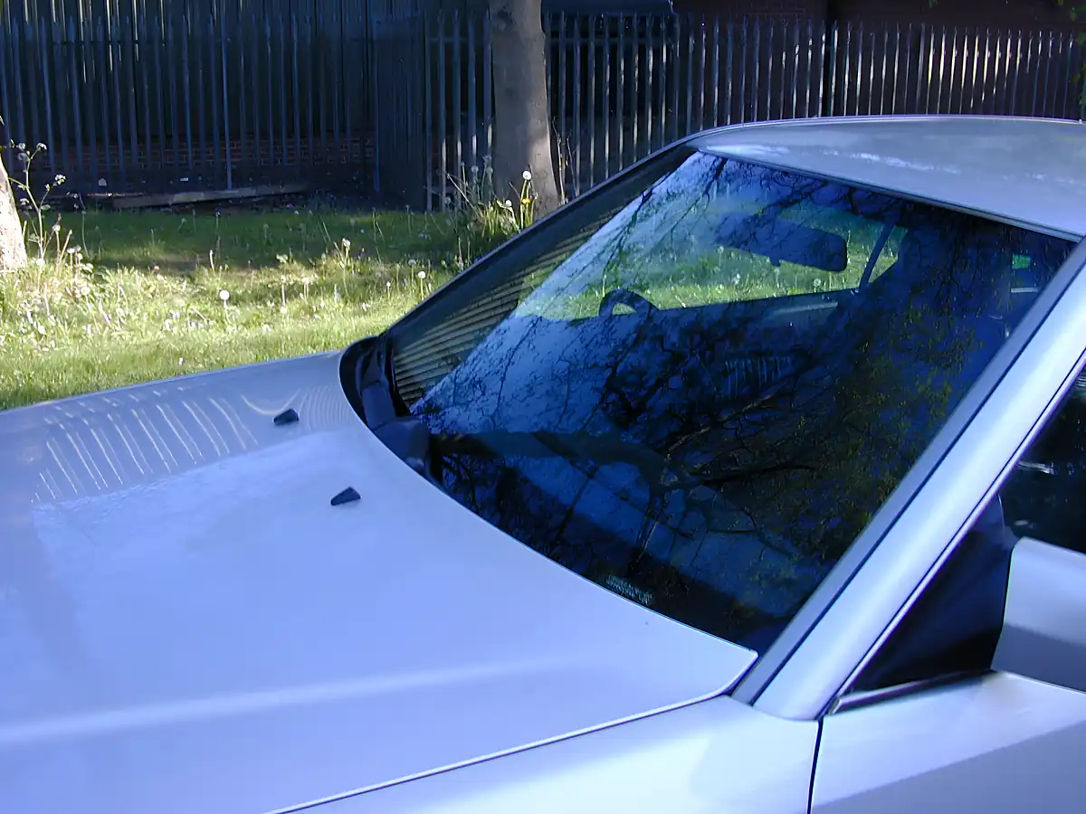 Used 1996 Mercedes-Benz 220 Coupe Silver - Interior and Exterior details 12