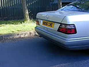 Used 1996 Mercedes-Benz 220 Coupe Silver - Interior and Exterior details 9