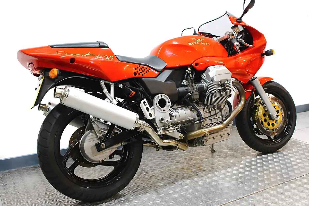 Used 1996 Moto Guzzi 1100 Sport Red - Interior and Exterior details 3