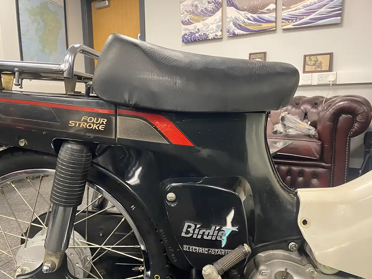 Used 1996 Suzuki Birdie Black - Interior and Exterior details 18