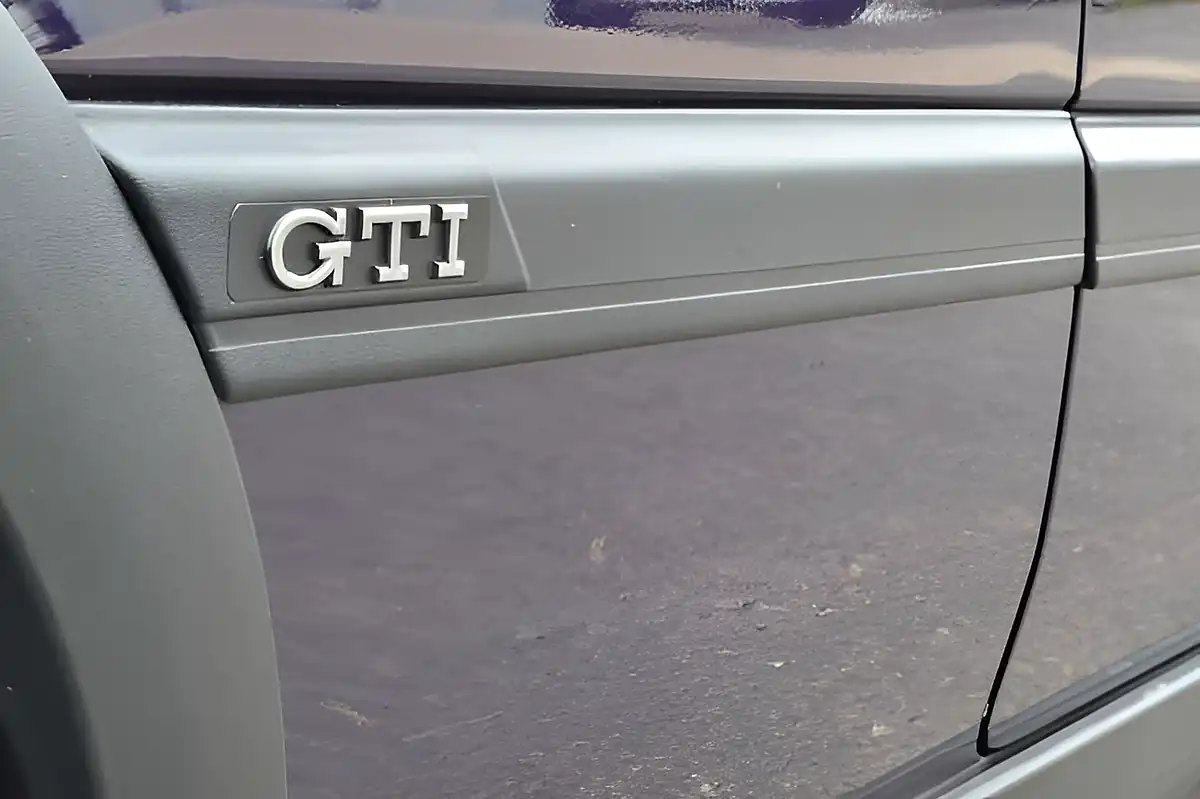 Used 1996 Volkswagen Golf GTI Mk3 3-Door Mystic Blue - Interior and Exterior details 10