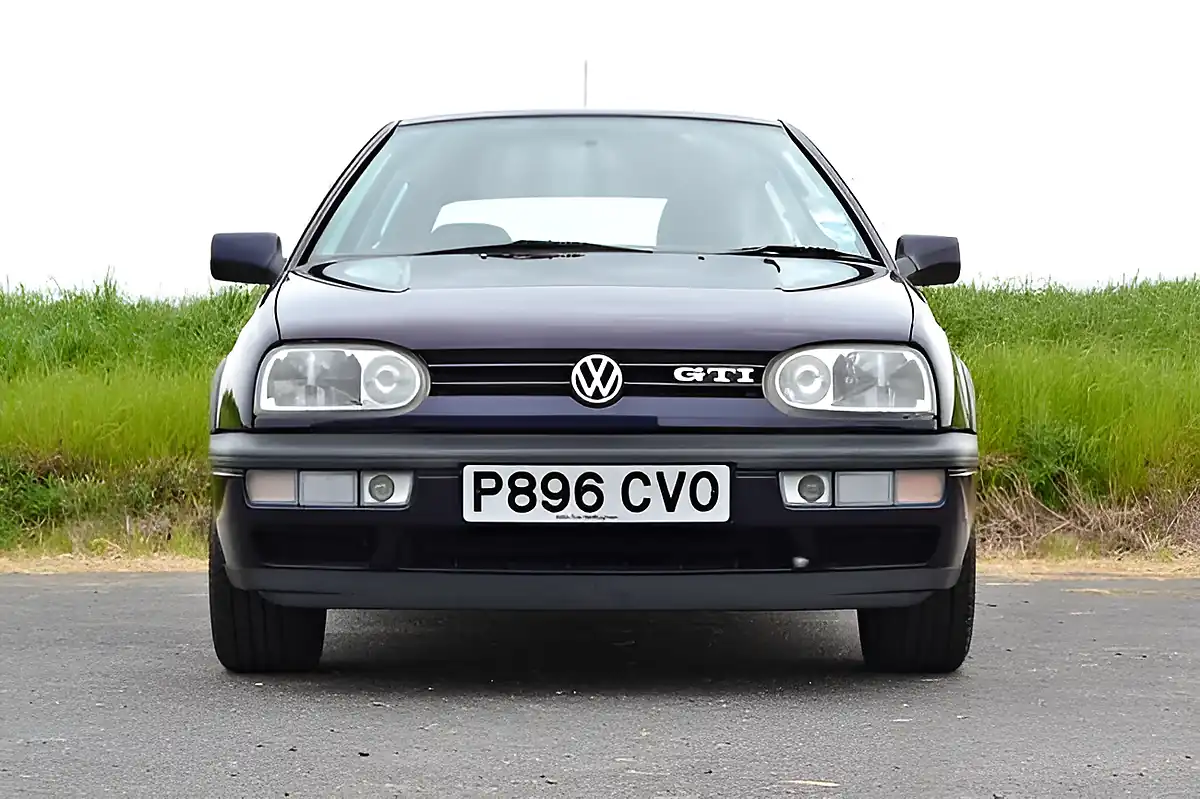 Used 1996 Volkswagen Golf GTI Mk3 3-Door Mystic Blue - Interior and Exterior details 5