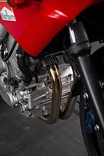Used 1996 Yamaha Trx 850 Red - Interior and Exterior details 7