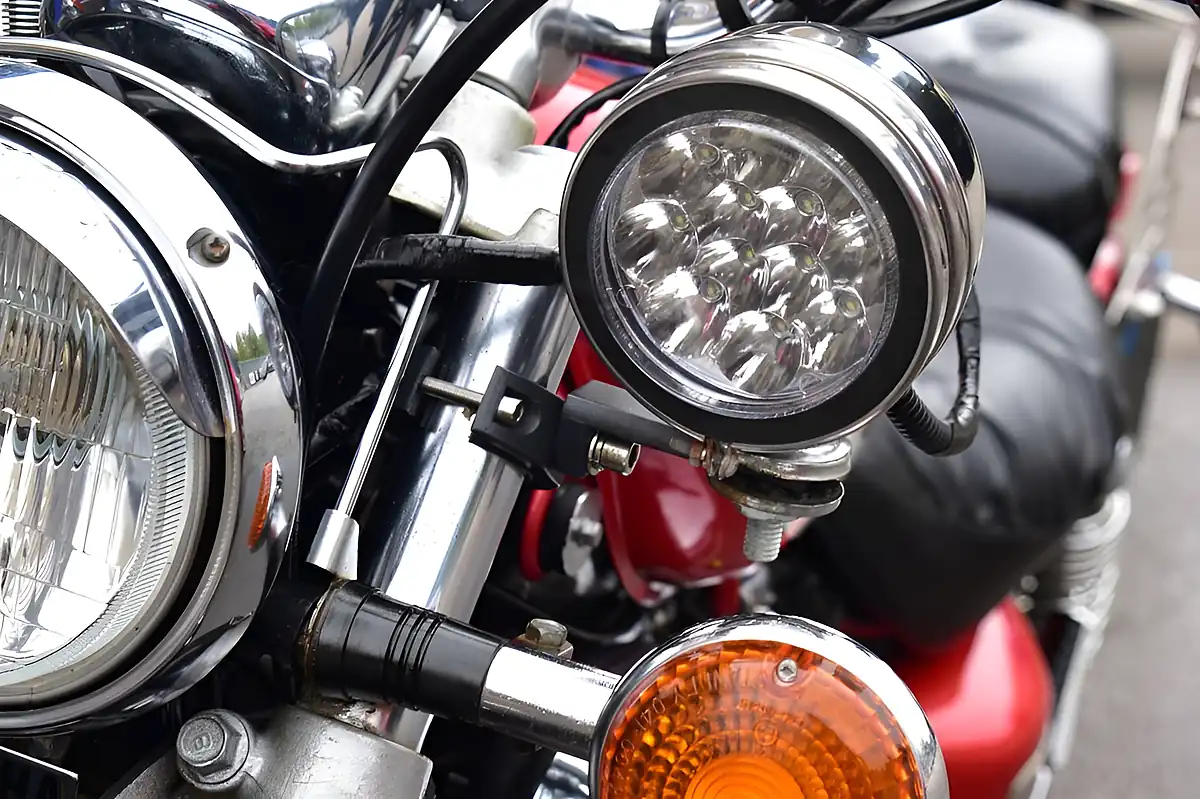 Used 1996 Yamaha XV535 Red - Interior and Exterior details 11