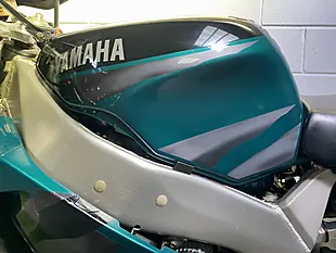 Used 1996 Yamaha YZF750R Green - Interior and Exterior details 11