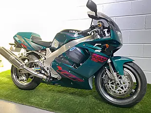 Used 1996 Yamaha YZF750R Green - Interior and Exterior details 3