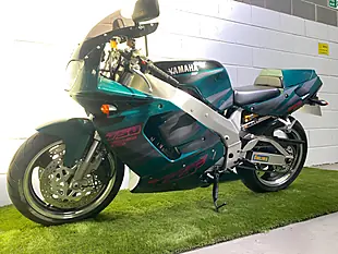 Used 1996 Yamaha YZF750R Green - Interior and Exterior details 9