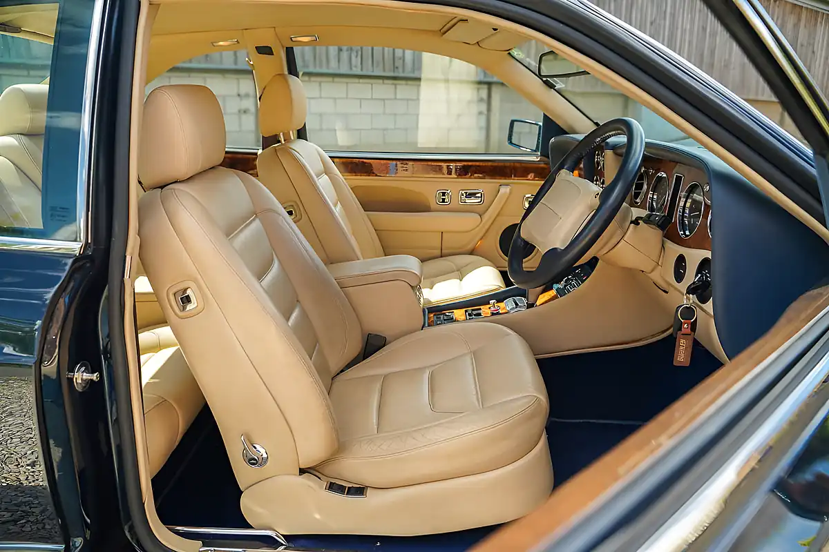 Used 1997 Bentley Continental T Atlantic Blue - Interior and Exterior details 13