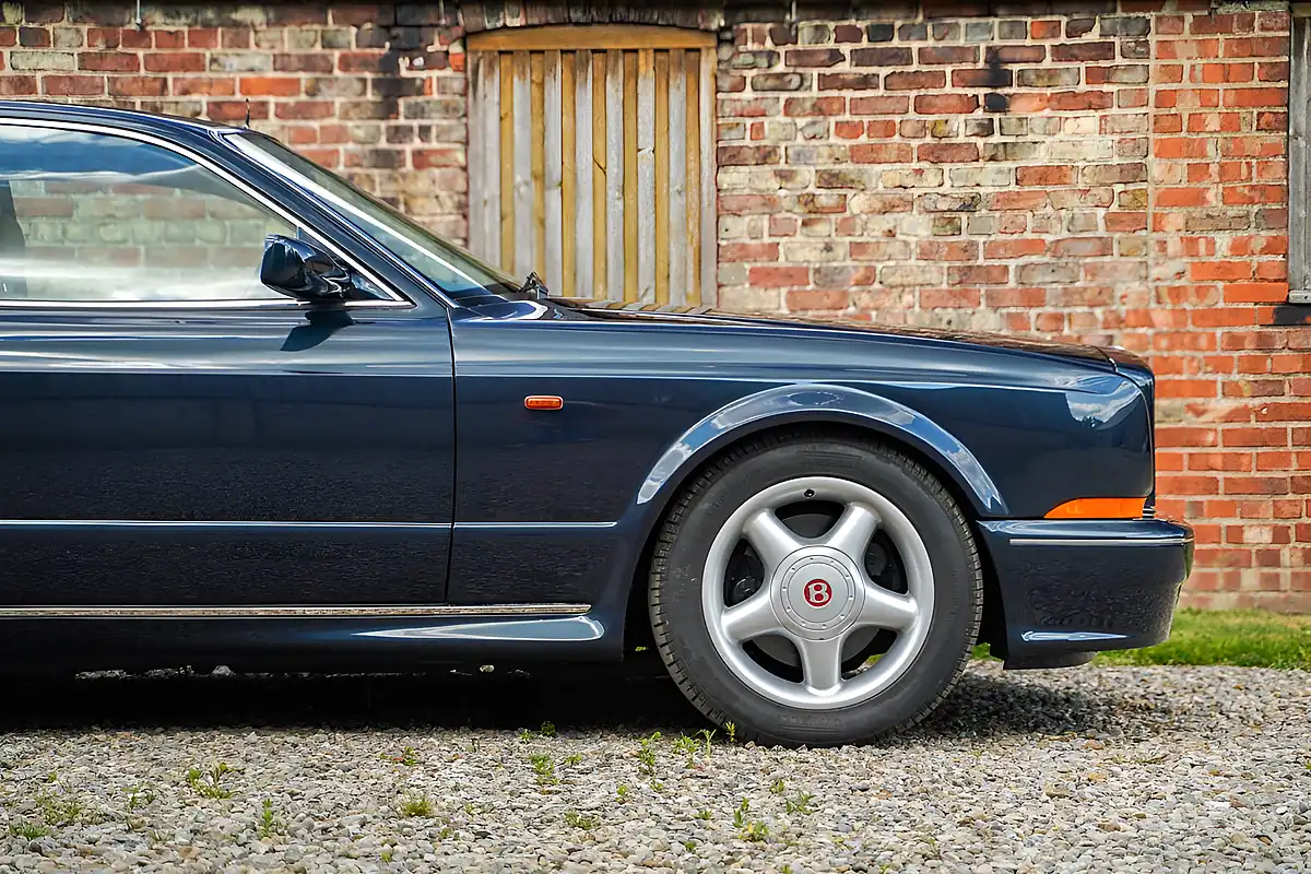 Used 1997 Bentley Continental T Atlantic Blue - Interior and Exterior details 6
