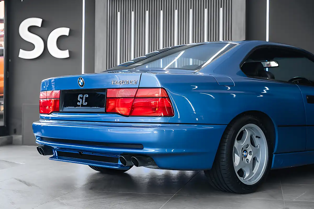 Used 1997 BMW 8 Series Sport Estoril Blue - Front View