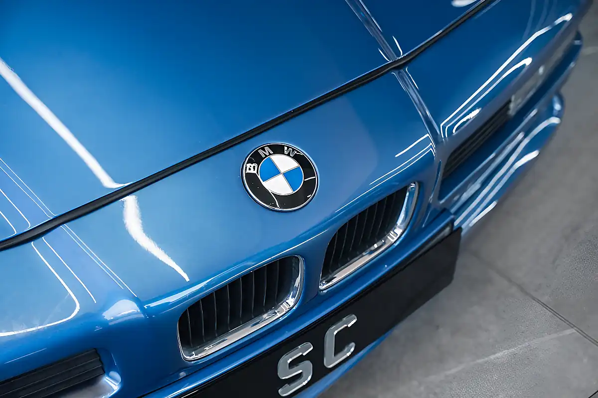 Used 1997 BMW 8 Series Sport Estoril Blue - Interior and Exterior details 5