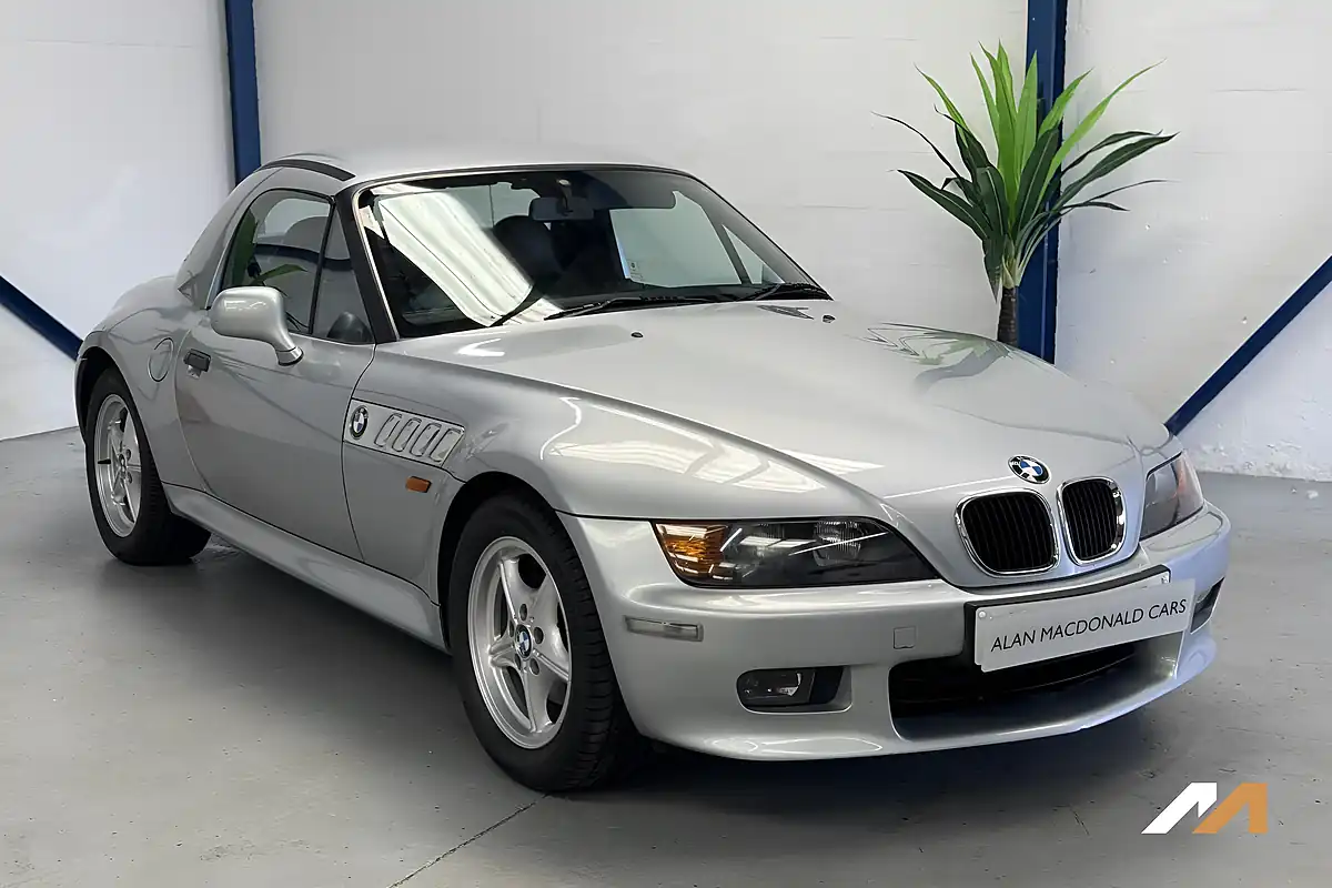 Used 1997 BMW Z3 Silver - Front View