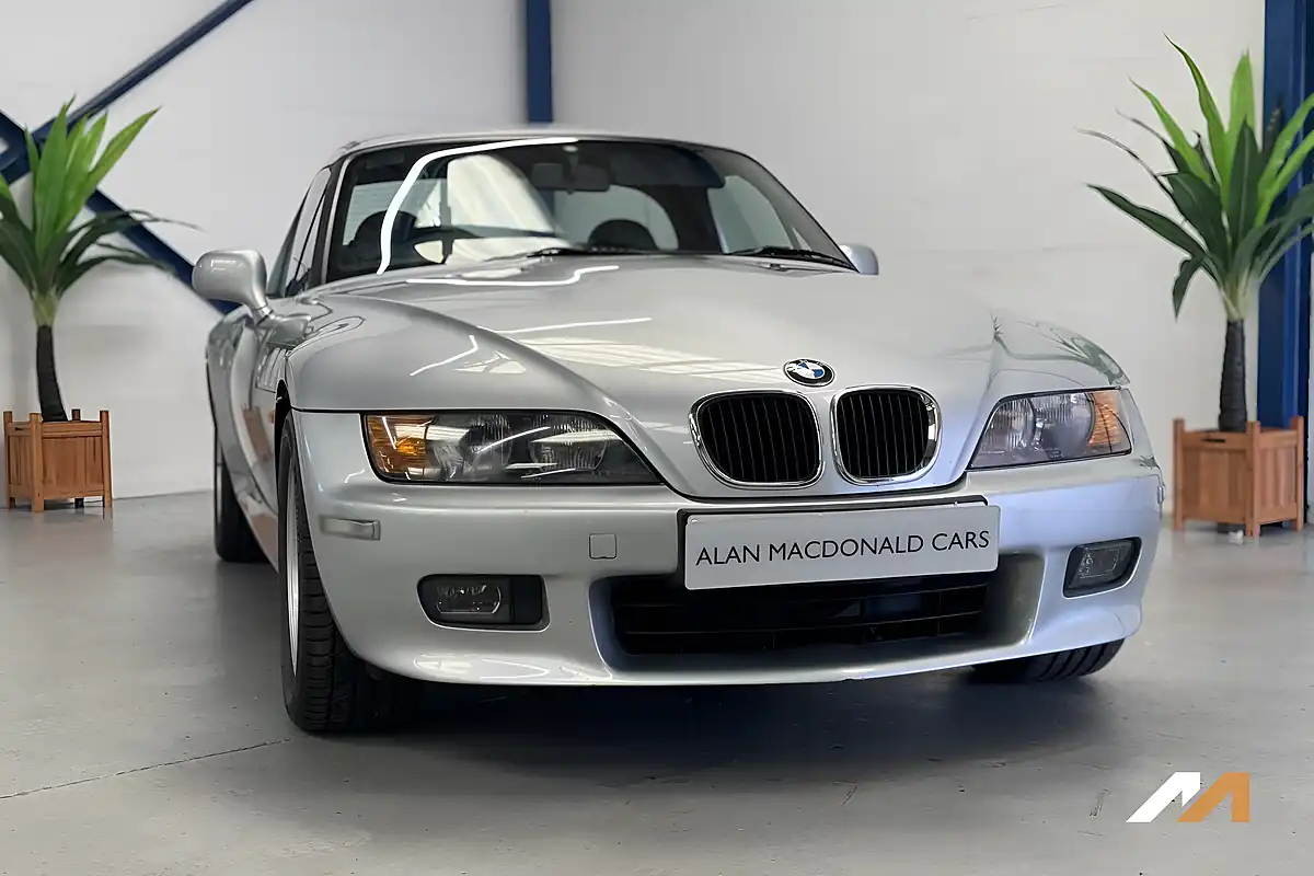 Used 1997 BMW Z3 Silver - Interior and Exterior details 11