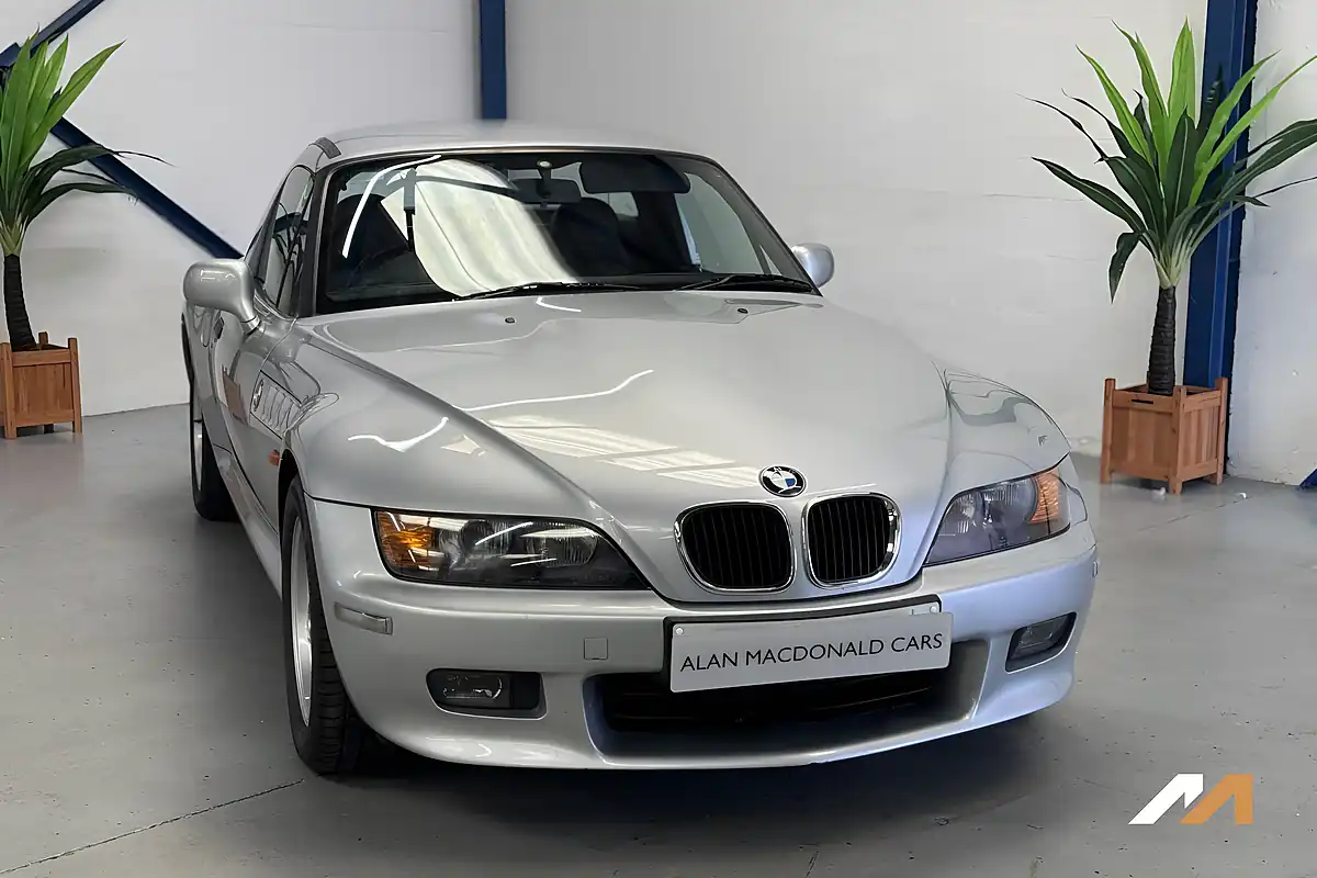 Used 1997 BMW Z3 Silver - Interior and Exterior details 12