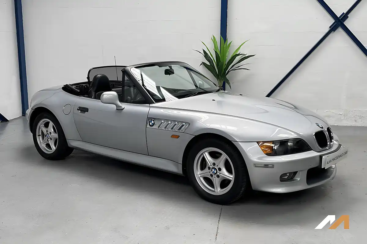 Used 1997 BMW Z3 Silver - Interior and Exterior details 16