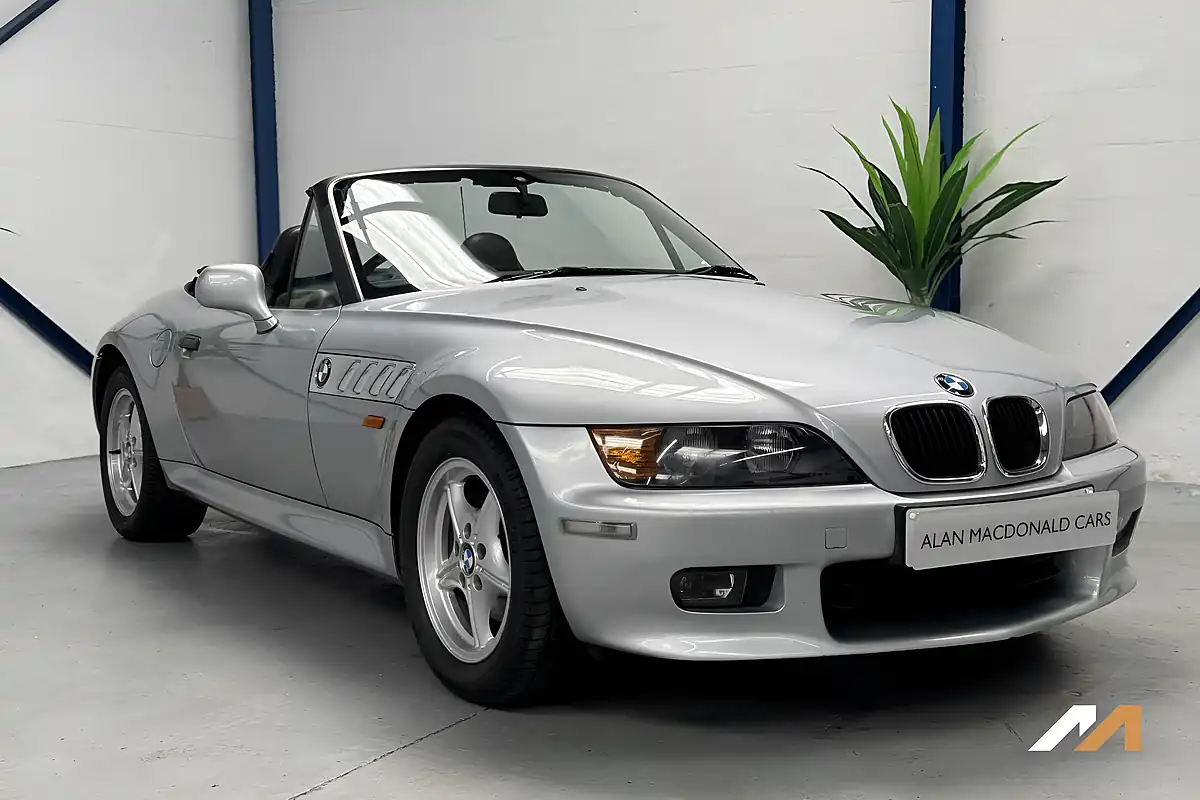 Used 1997 BMW Z3 Silver - Interior and Exterior details 17
