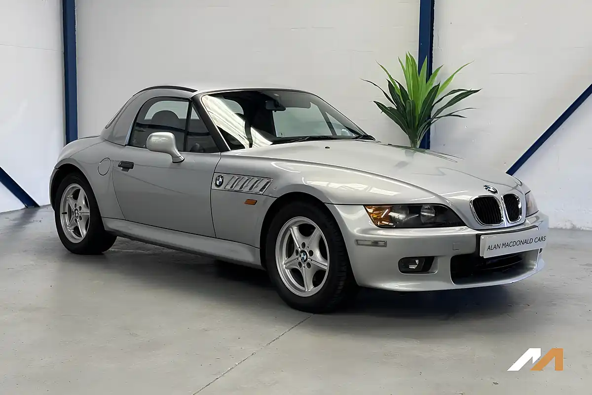 Used 1997 BMW Z3 Silver - Interior and Exterior details 5
