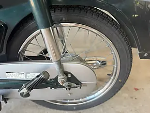 Used 1997 Honda C70 Custom Green - Interior and Exterior details 19