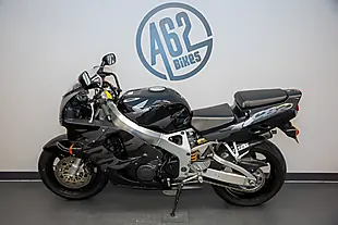 Used 1997 Honda CBR900 Fireblade Black/Silver - Interior and Exterior details 2