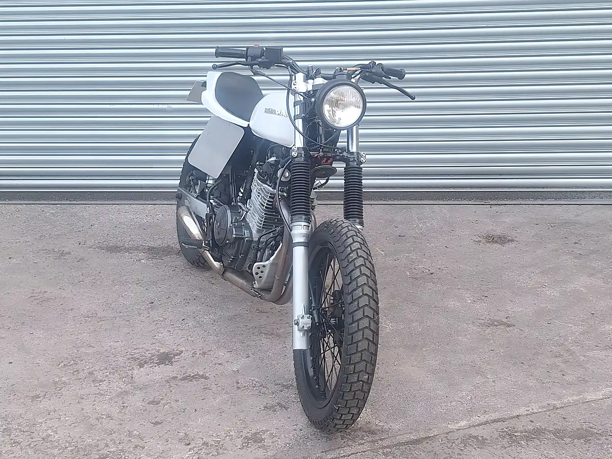 Used 1997 Honda Slr Tracker White - Interior and Exterior details 10