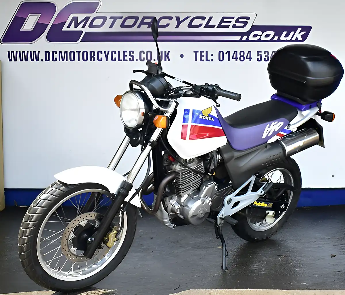 Used 1997 Honda SLR650 White - Interior and Exterior details 4