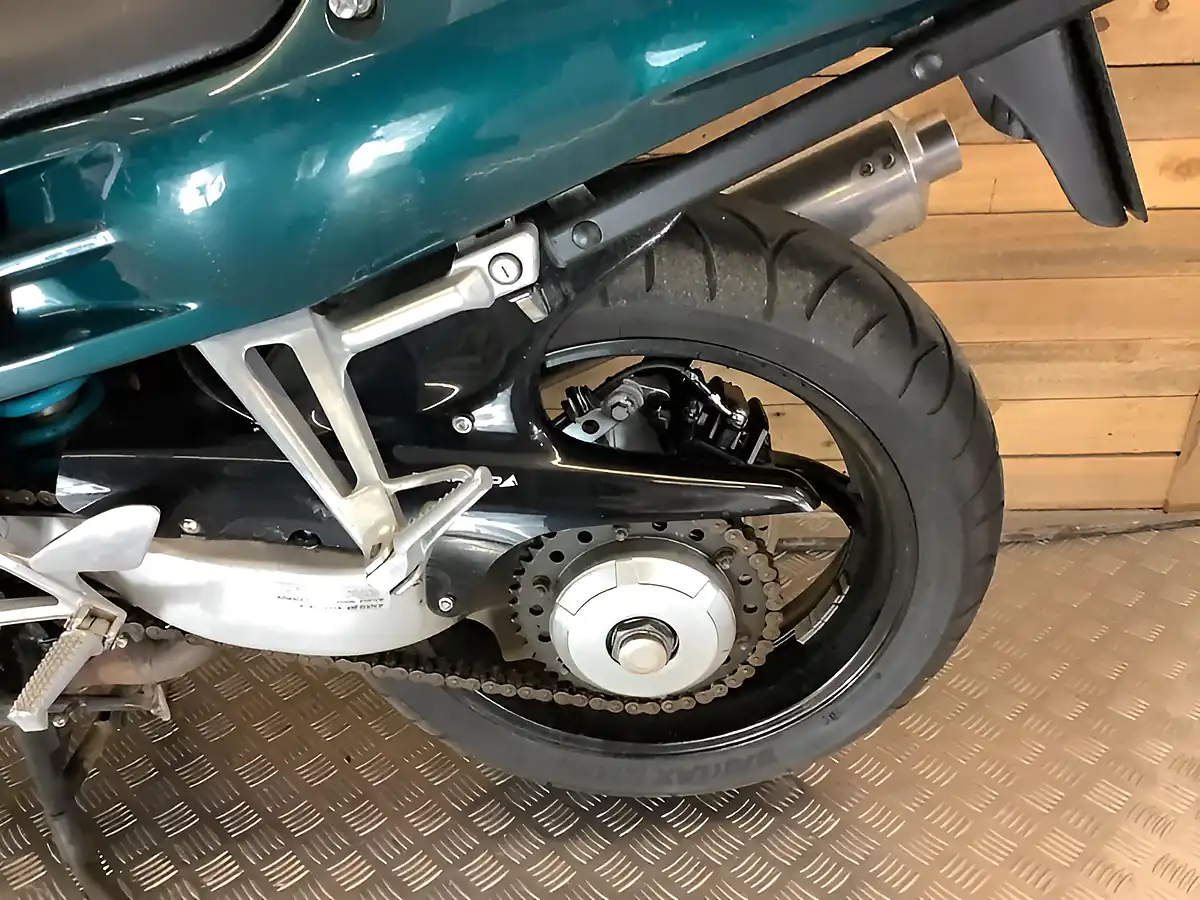 Used 1997 Honda Vfr Metallic Green - Interior and Exterior details 20