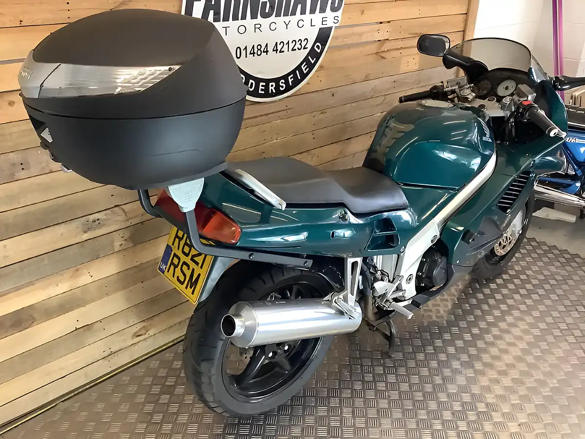 Used 1997 Honda Vfr Metallic Green - Interior and Exterior details 4