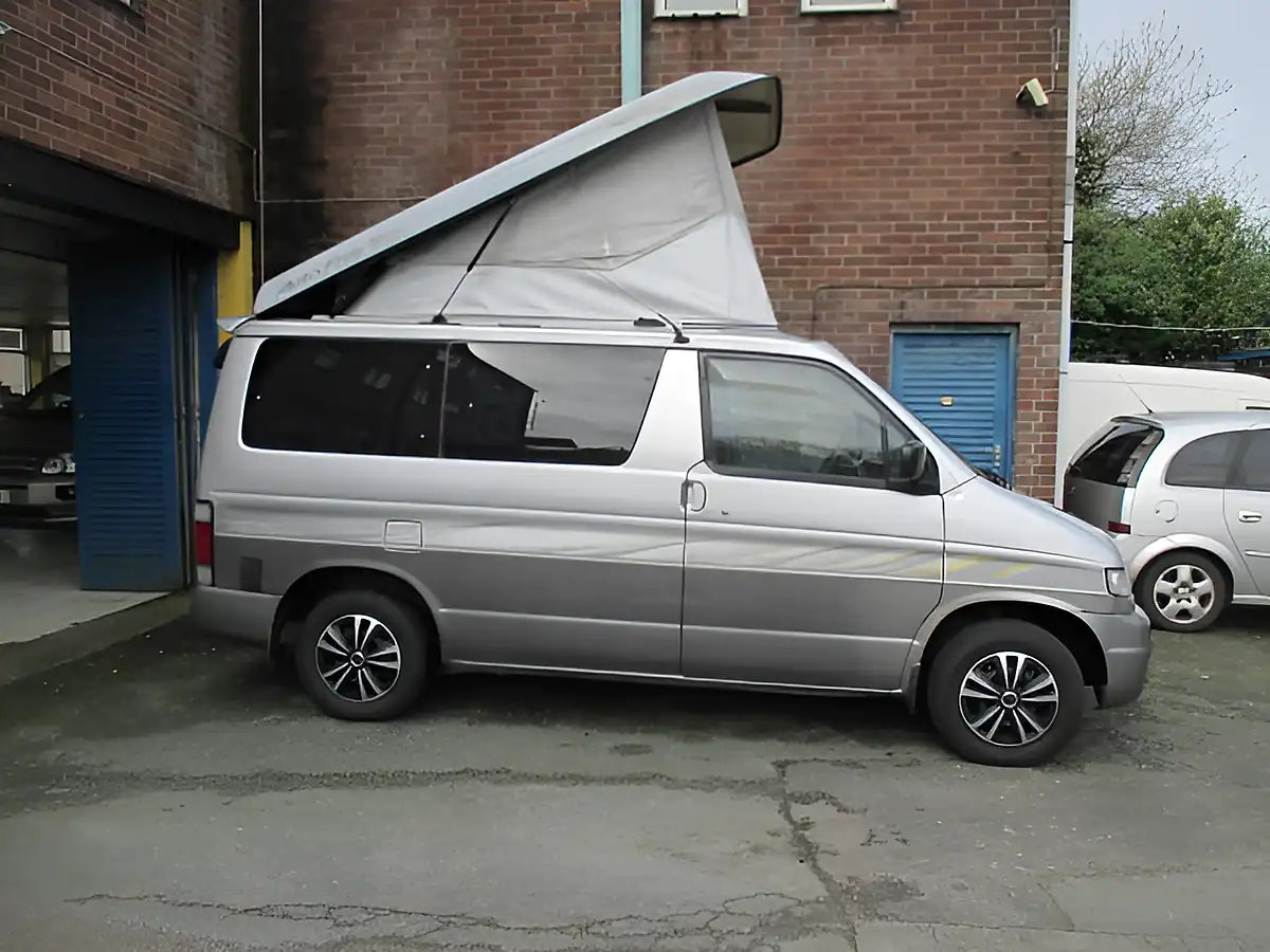 Used 1997 Mazda Bongo Friendee Freetop Grey - Interior and Exterior details 6