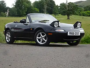 Used 1997 Mazda MX-5 Black - Interior and Exterior details 10