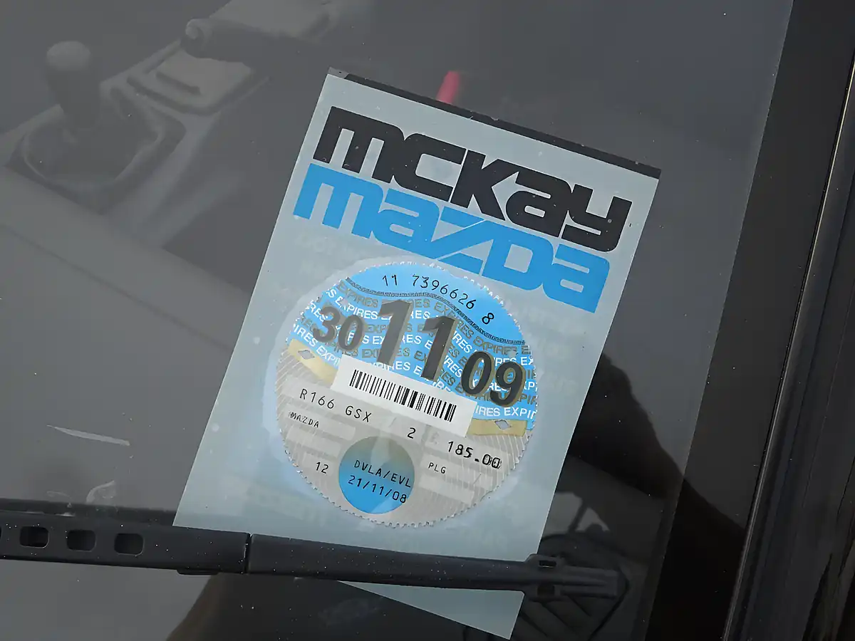 Used 1997 Mazda MX-5 Black - Interior and Exterior details 19