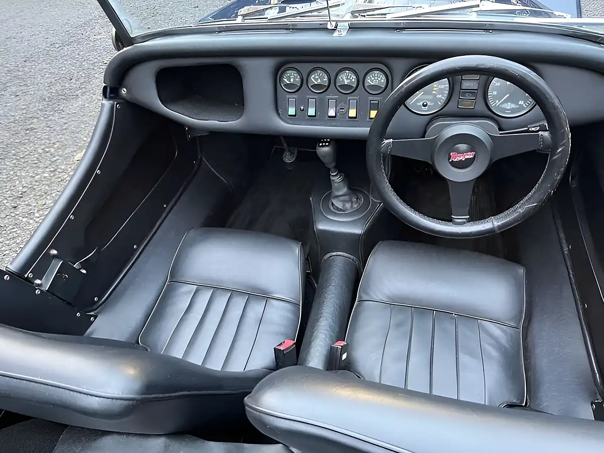 Used 1997 Morgan 4/4 Blue - Interior and Exterior details 16