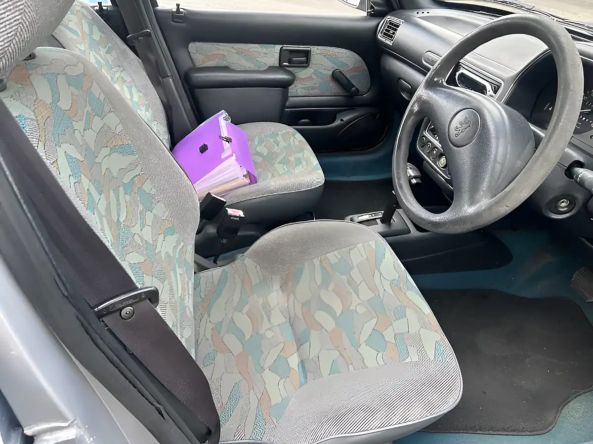 Used 1997 Peugeot 106 Xl Silver - Interior and Exterior details 13