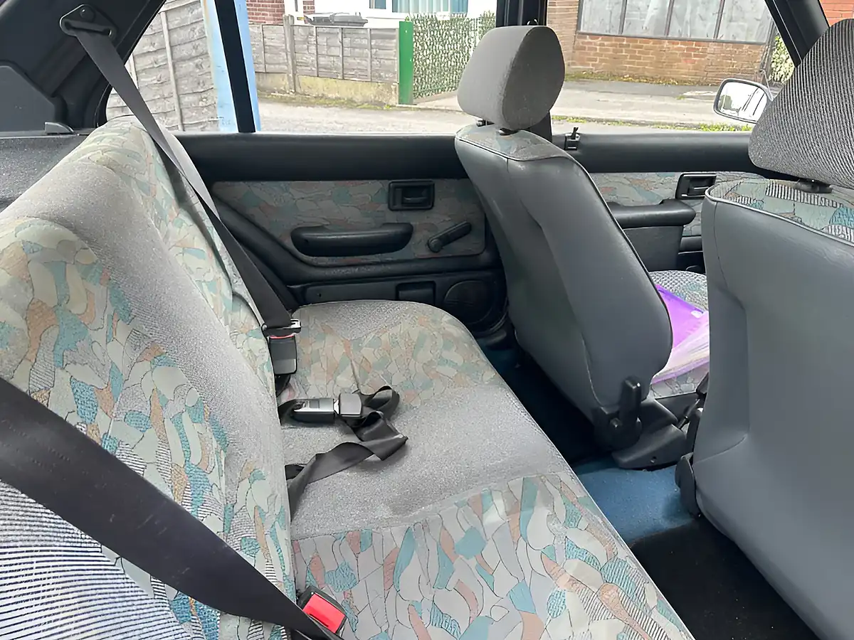 Used 1997 Peugeot 106 Xl Silver - Interior and Exterior details 14