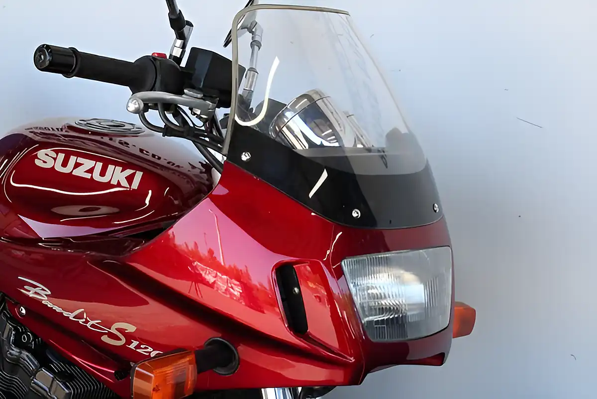 Used 1997 Suzuki Bandit 1200 Faired Maroon Metallic Red - Interior and Exterior details 14