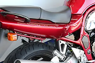 Used 1997 Suzuki Bandit 1200 Faired Maroon Metallic Red - Interior and Exterior details 5