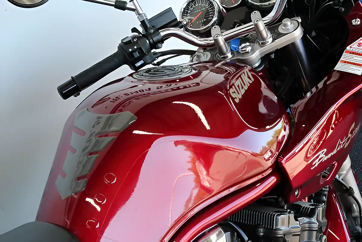 Used 1997 Suzuki Bandit 1200 Faired Maroon Metallic Red - Interior and Exterior details 9