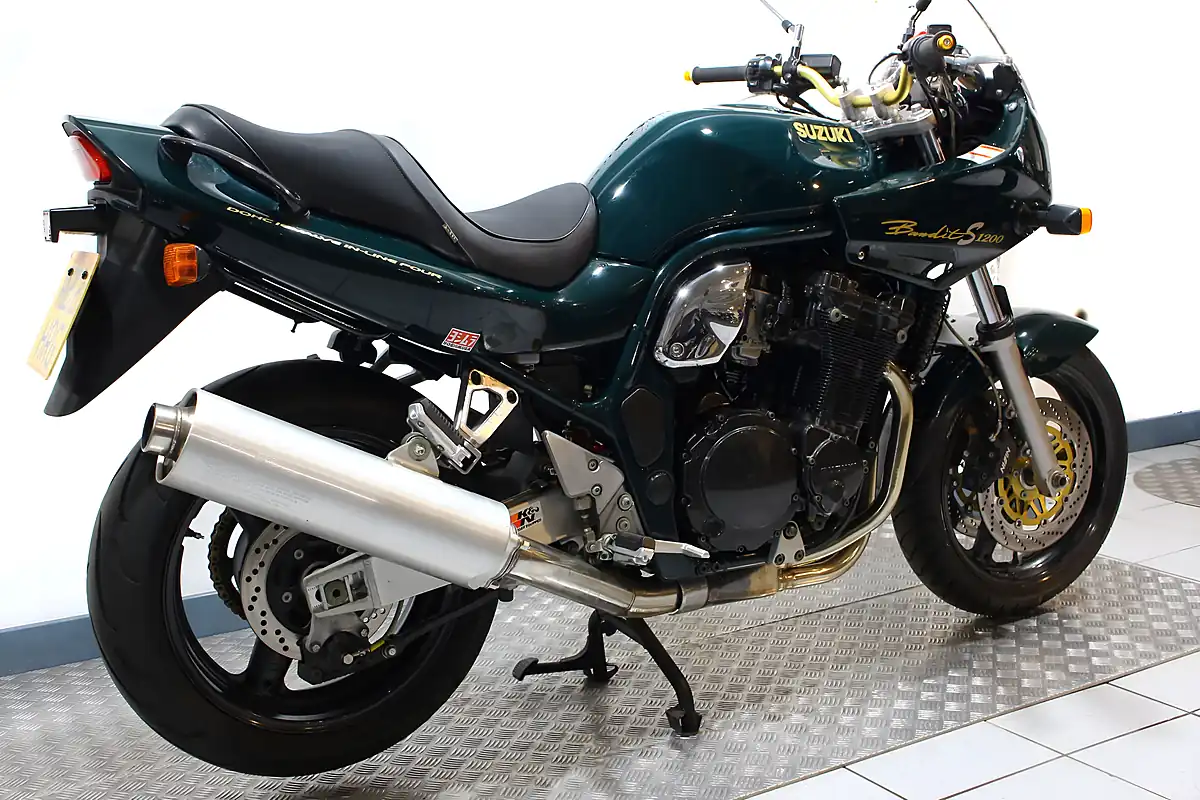 Used 1997 Suzuki Bandit GSF1200S Green - Interior and Exterior details 3