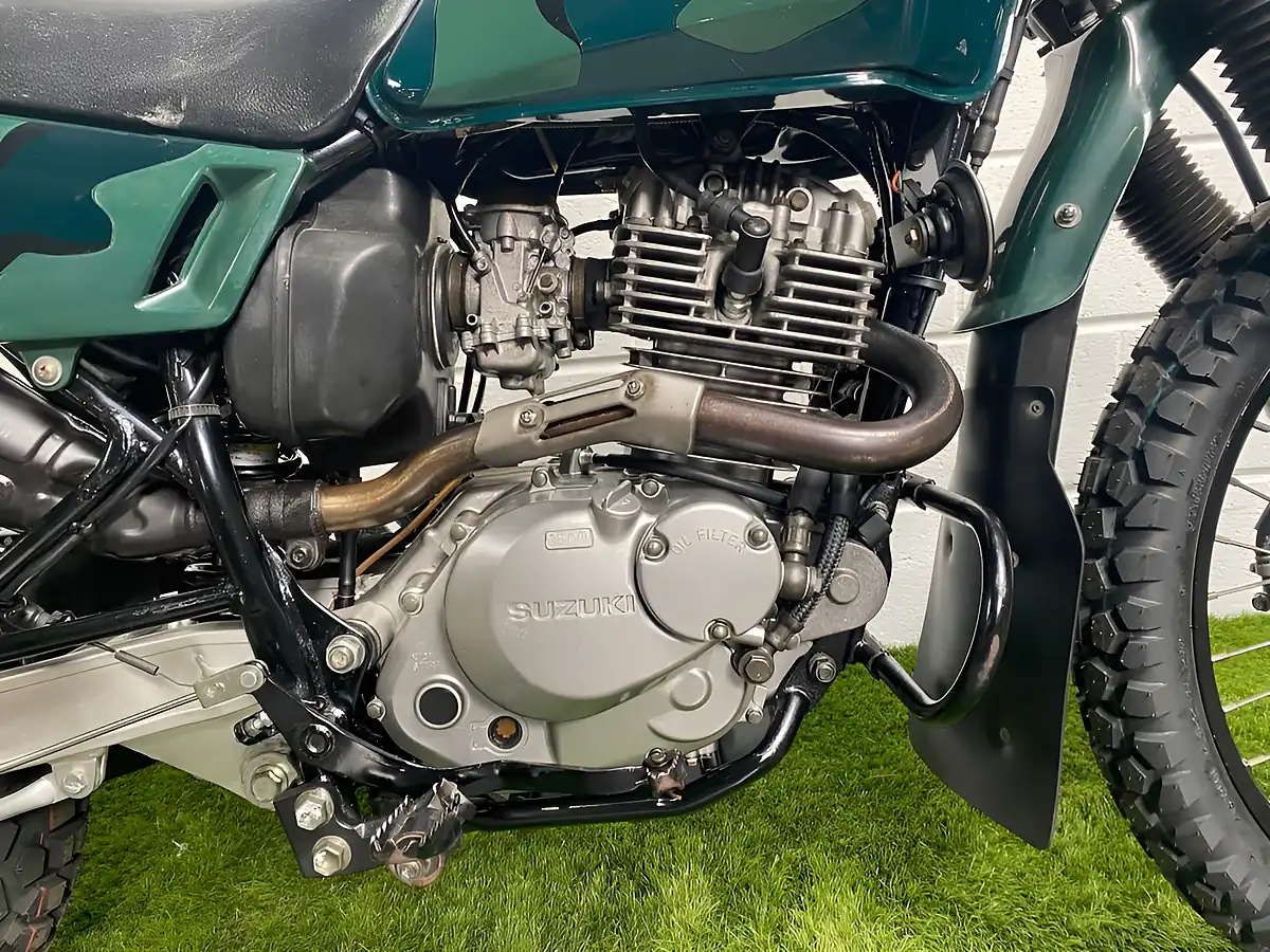 Used 1997 Suzuki DF200E Green - Interior and Exterior details 19