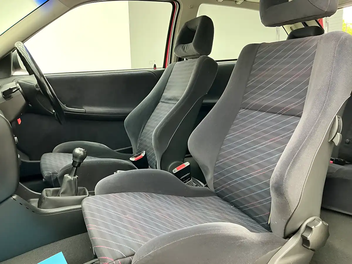Used 1997 Vauxhall Astra Gsi Limited Edition Red - Interior and Exterior details 17