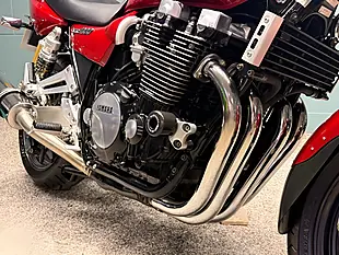 Used 1997 Yamaha XJR1200 Red - Interior and Exterior details 12