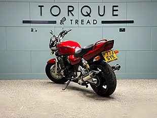 Used 1997 Yamaha XJR1200 Red - Interior and Exterior details 6