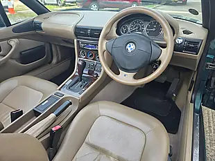 Used 1998 BMW Z3 Convertible Green - Interior and Exterior details 10