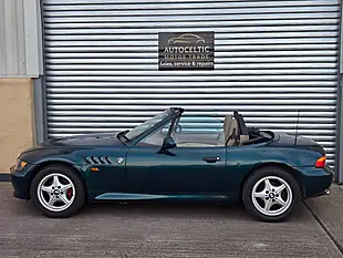Used 1998 BMW Z3 Convertible Green - Interior and Exterior details 4