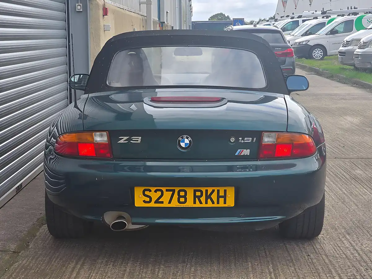 Used 1998 BMW Z3 Convertible Green - Interior and Exterior details 5