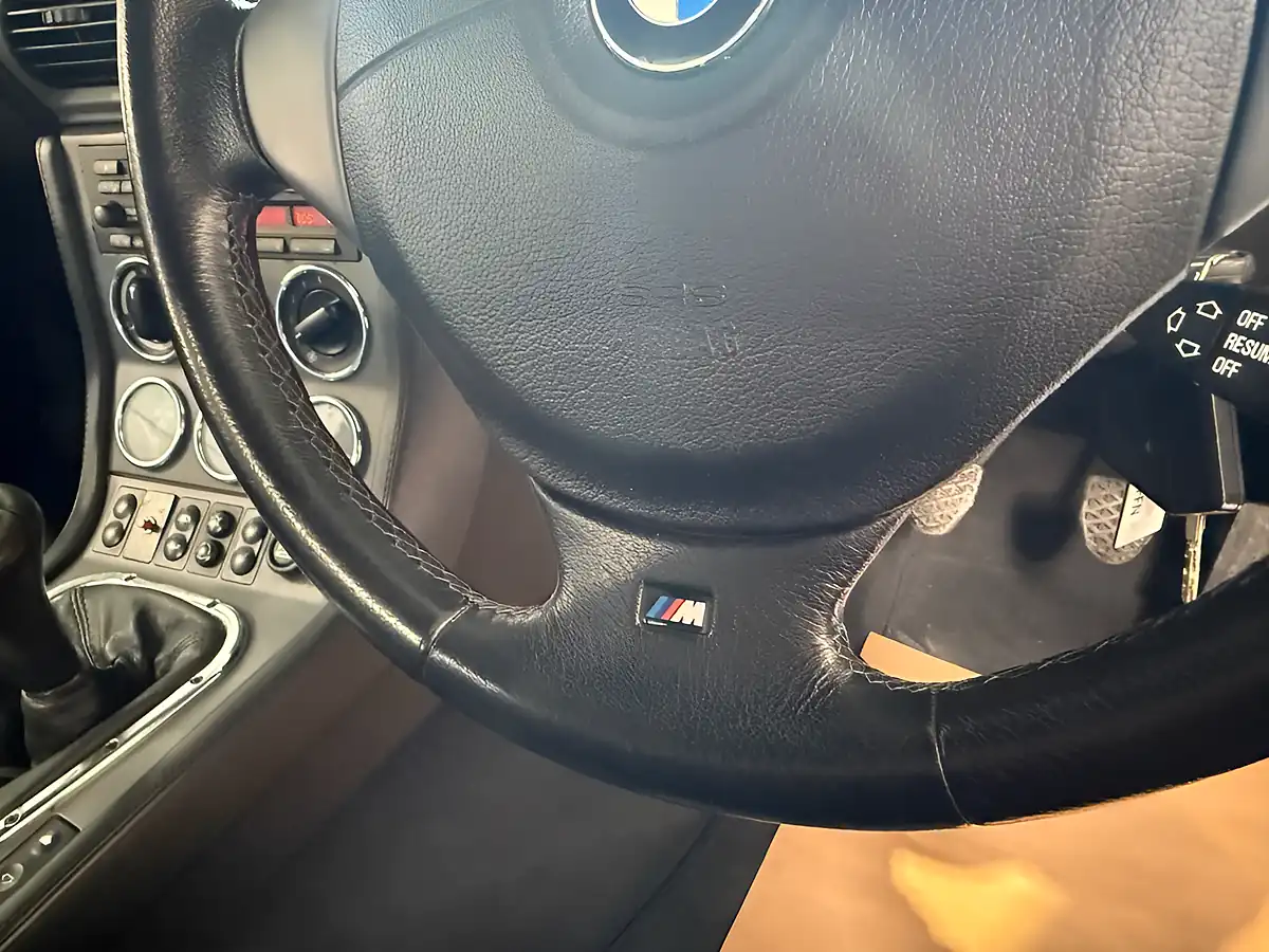 Used 1998 BMW Z3 M Convertible Blue - Interior and Exterior details 20