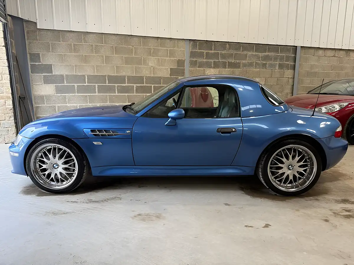 Used 1998 BMW Z3 M Convertible Blue - Interior and Exterior details 4
