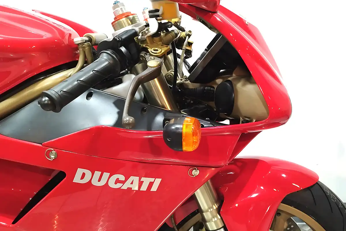 Used 1998 Ducati 916 Biposto Red - Interior and Exterior details 7