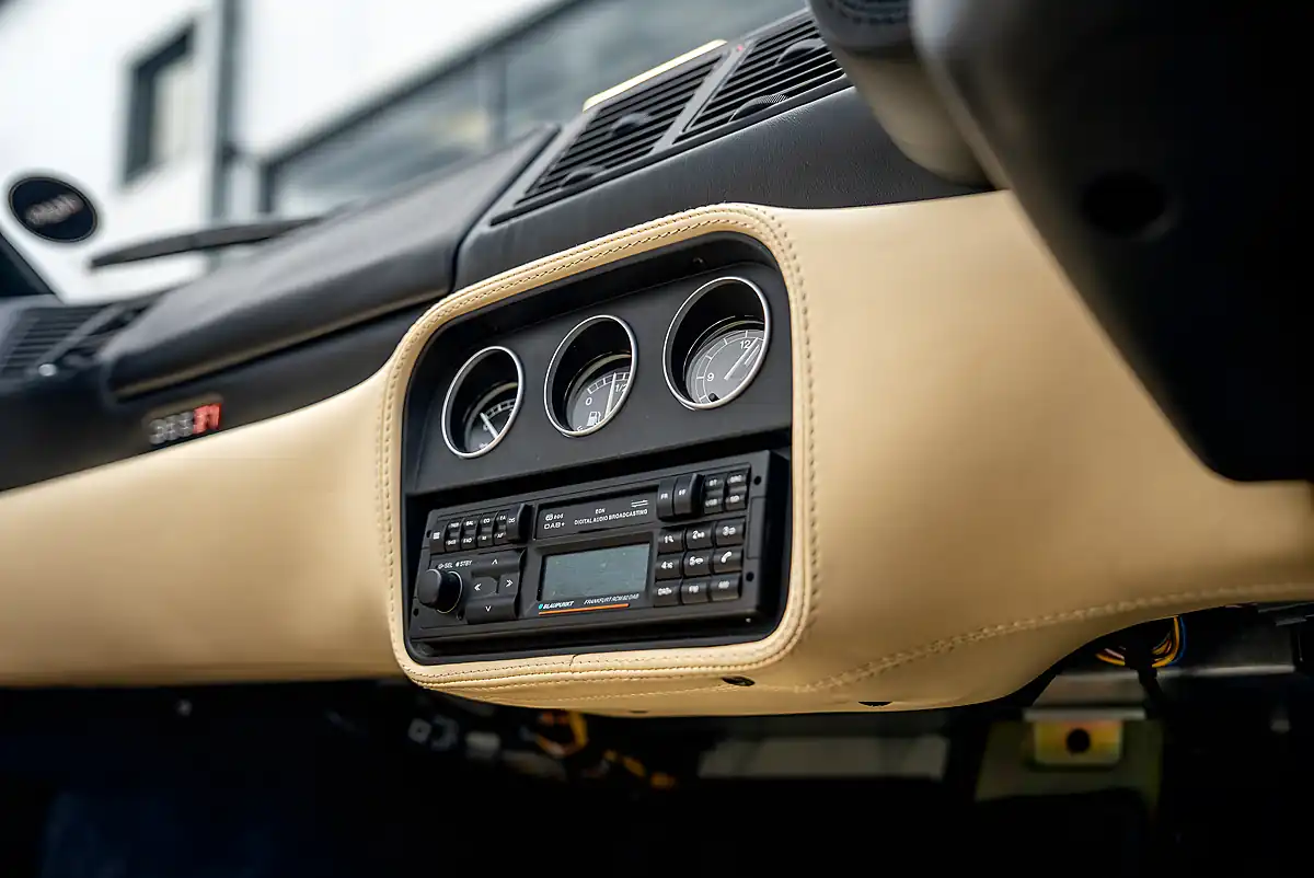Used 1998 Ferrari F355 Spyder Nero DS - Interior and Exterior details 12
