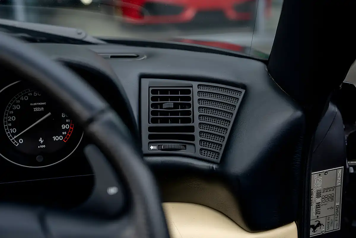 Used 1998 Ferrari F355 Spyder Nero DS - Interior and Exterior details 15