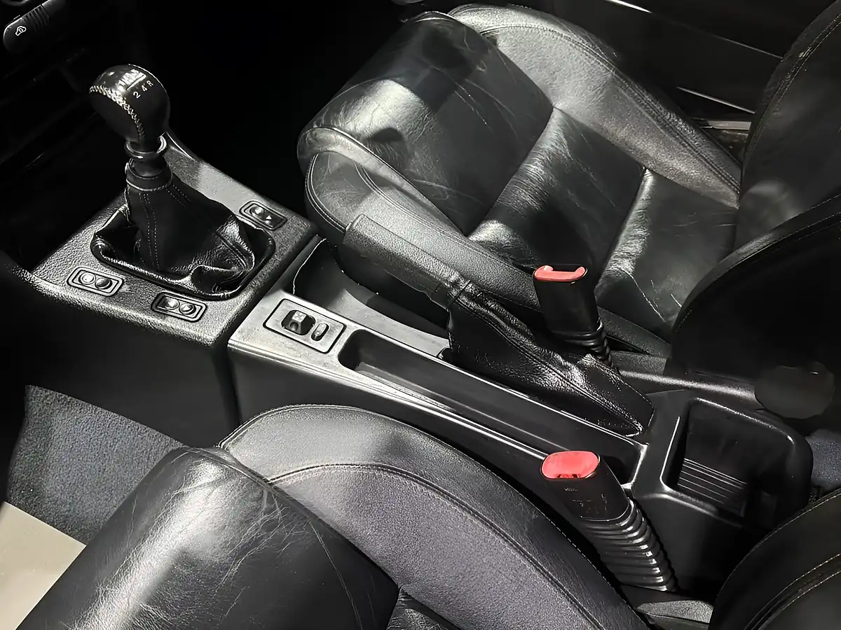 Used 1998 Fiat Coupé Portofino Blue - Interior and Exterior details 9